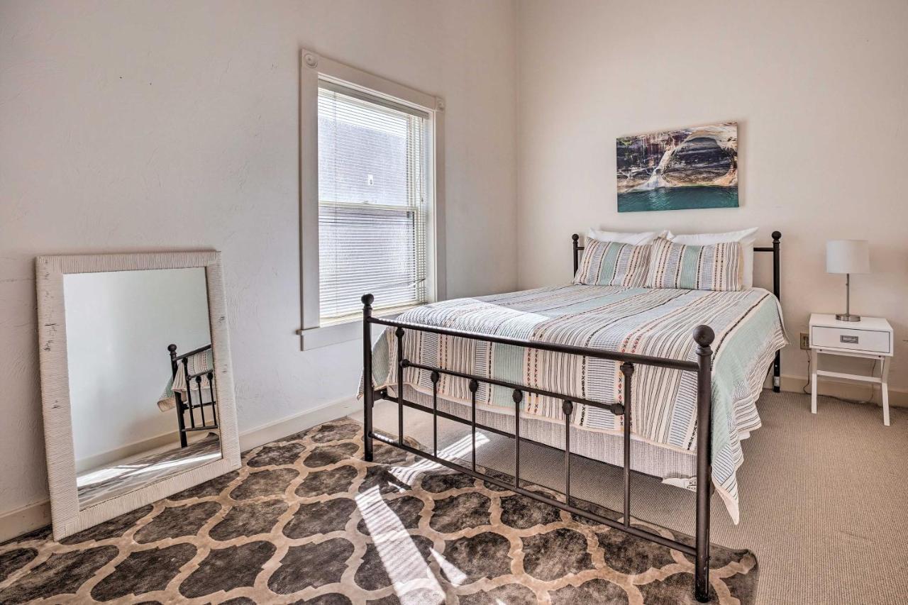 Charming Dtwn Holland Escape Above Crust 54! Leilighet Eksteriør bilde